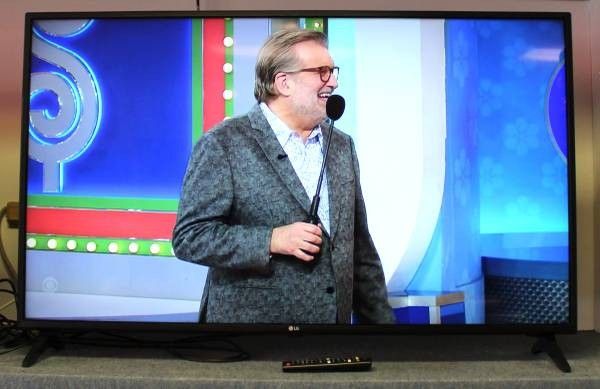 LG 49-Inch Smart-TV
