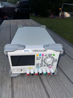 PROGRAMMABLE POWER SUPPLY RIGOL