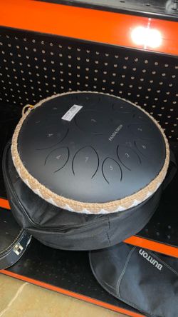 Panda drum w case & accs