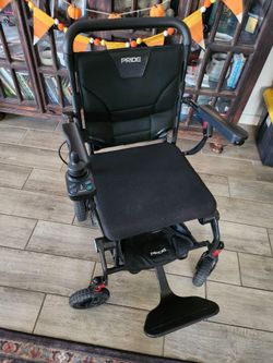 Electric Wheelchair