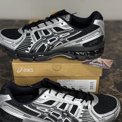 ASICS Gel Kayano 12.1 Silver Black - 1203A759-001 New Size 12 Men’s 