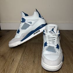 Jordan Retro 4 ‘Military Blue’