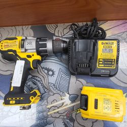 Dewalt Hammer Drill With 20V 4AH Battery With Charger 