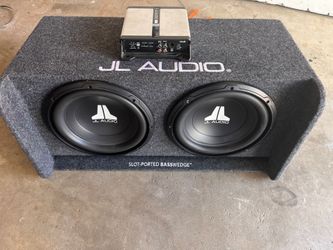 Jl audio speaker and amp