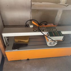 Chicago Electric Wet Tile Saw With Stand 