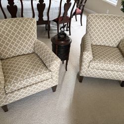 ACCENT CHAIRS- 2 GREAT CONDITION 