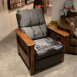 Mission Style Recliner