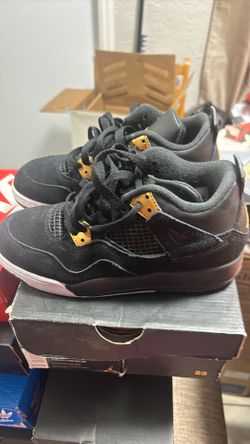 Jordan 4 Retro