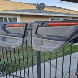 Lexus GS300 Door Cards