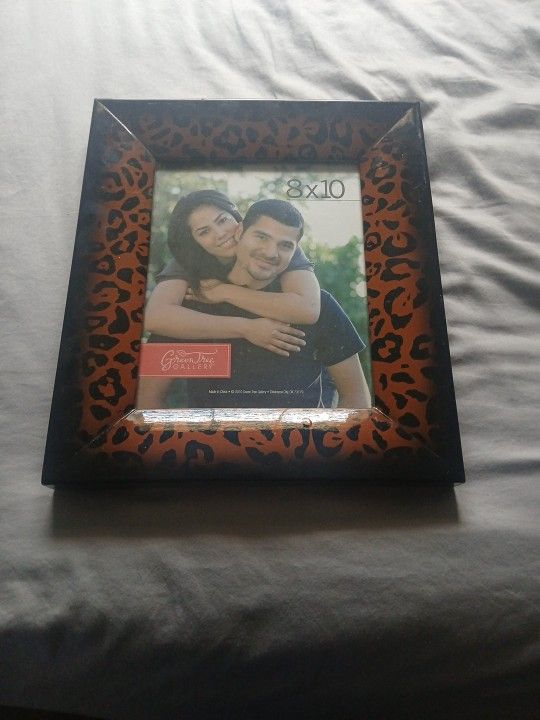 8x10 Leopard Print Photo Glass Frame