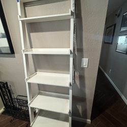 Latter Shelf Display 