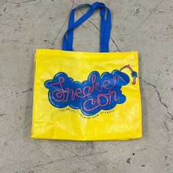 Sneaker Con Tote Bag 