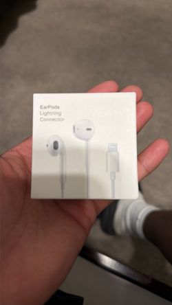 Wire Apple headphones