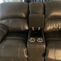 Premium leather electric recliner
