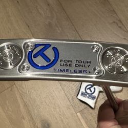 Scotty Cameron Tour type putter - Rear blue