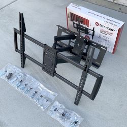 $40 (New) Full motion 37”-75” tv wall mount swivel tilt vesa 600x400mm, max load 110 lbs 