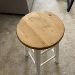 Wooden stool chair