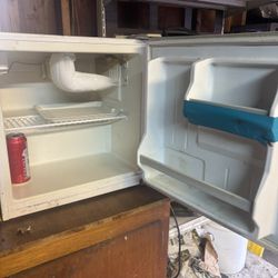 Mini Fridge