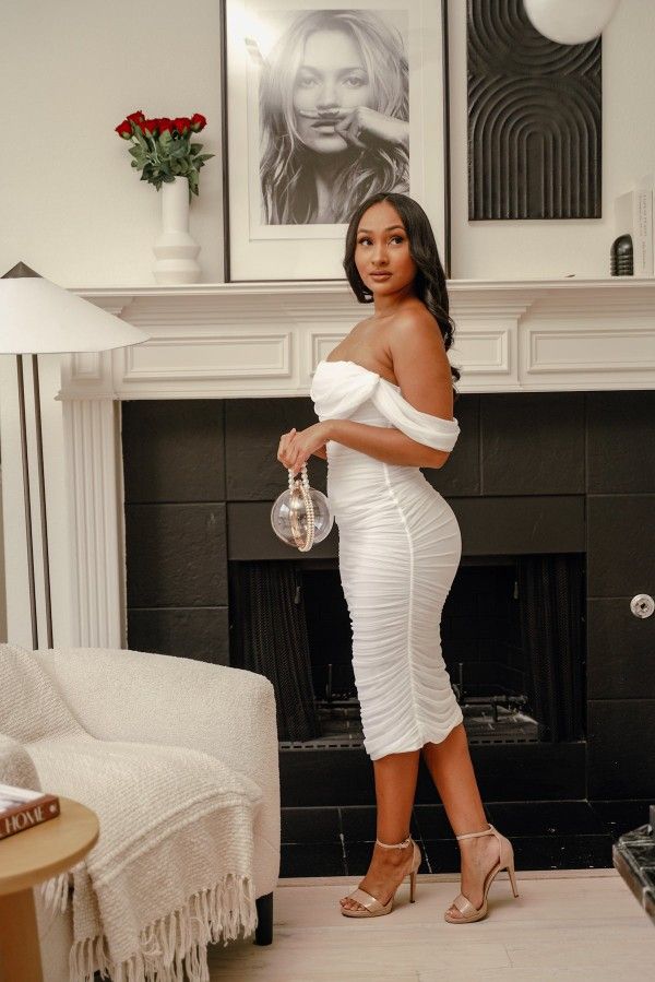 Mia |Large White Off-Shoulder Ruched Midi Dress