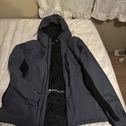LOW PRICE MOVING- $350 + TAX MENS BODY GLOVE SNOWBOARD/SKI JACKET