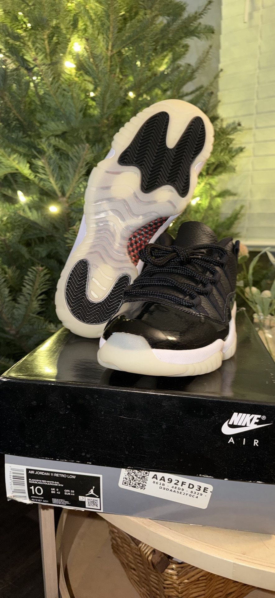 Jordan 11 Low DS Size 10