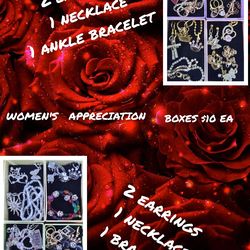 Gift boxes Everything listed on picture