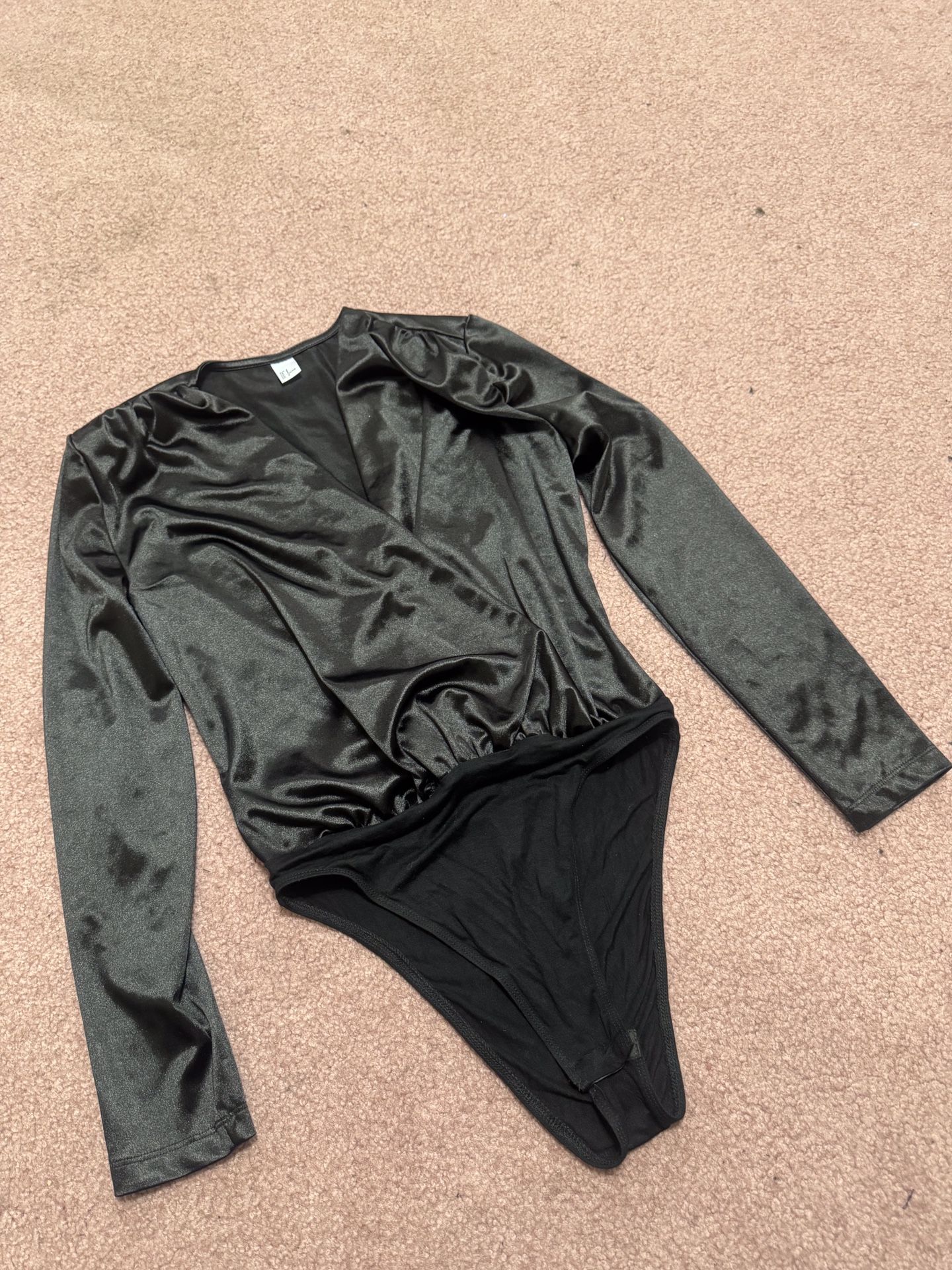 New Small Black Stretchy Bodysuit Top Blouse