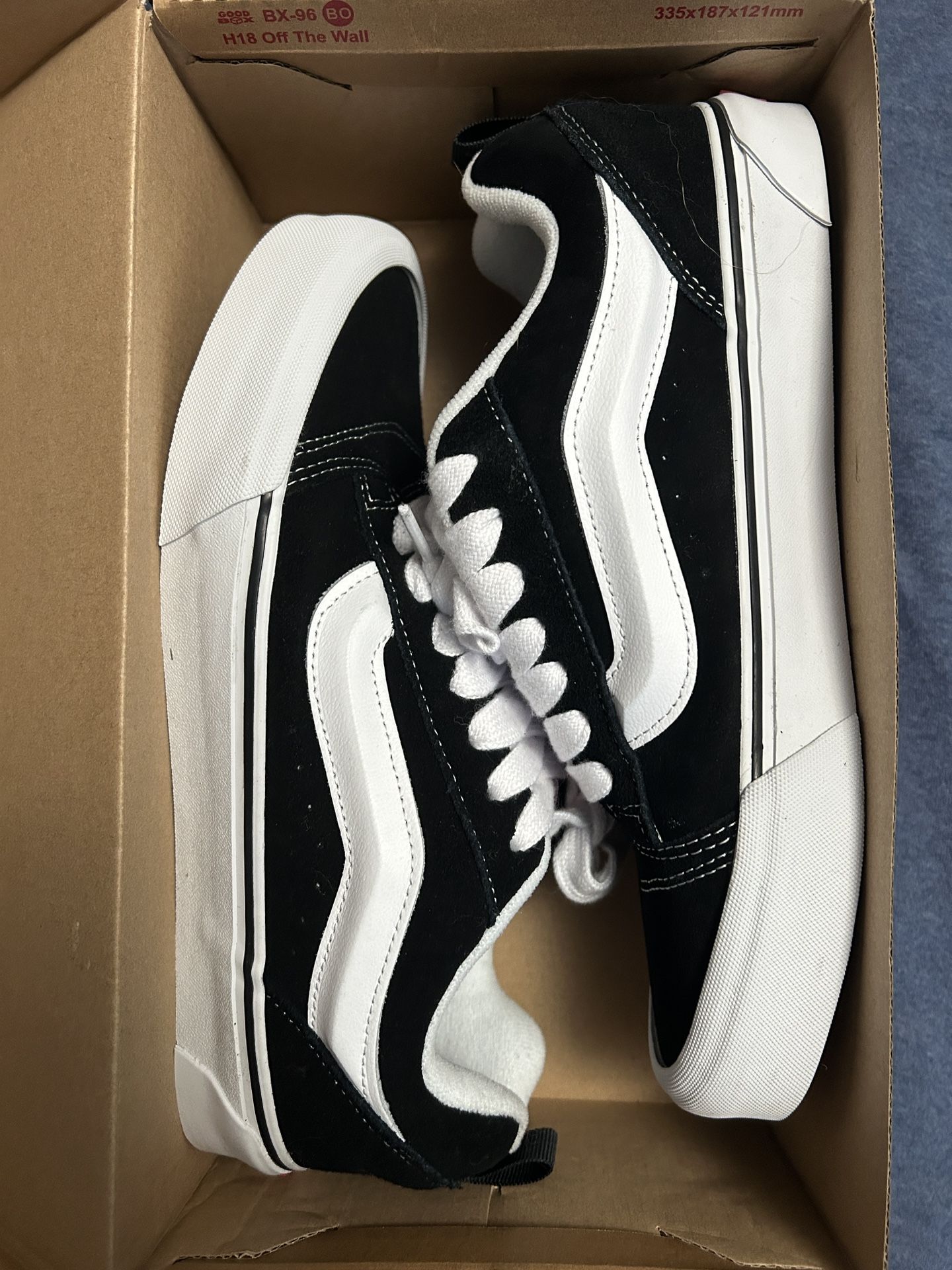 Vans Knu Skool Shoes (Size 10.5)