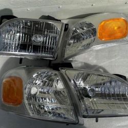 97-05 Chevrolet Venture/Oldsmobile Silhouette/Pontiac Trans Sport/Montana Headlights Luces Faros Micas