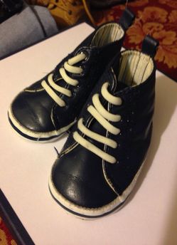 Baby gap size 3-6 months
