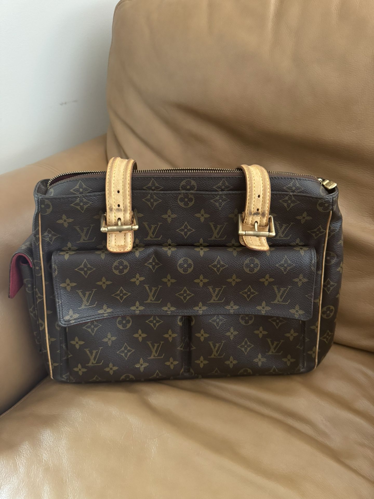Louis Vuitton Handbag