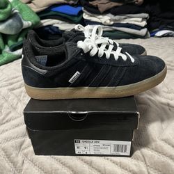Adidas Gazelle ADV ( Size Men’s 8 1/2/ Women’s 9 1/2)