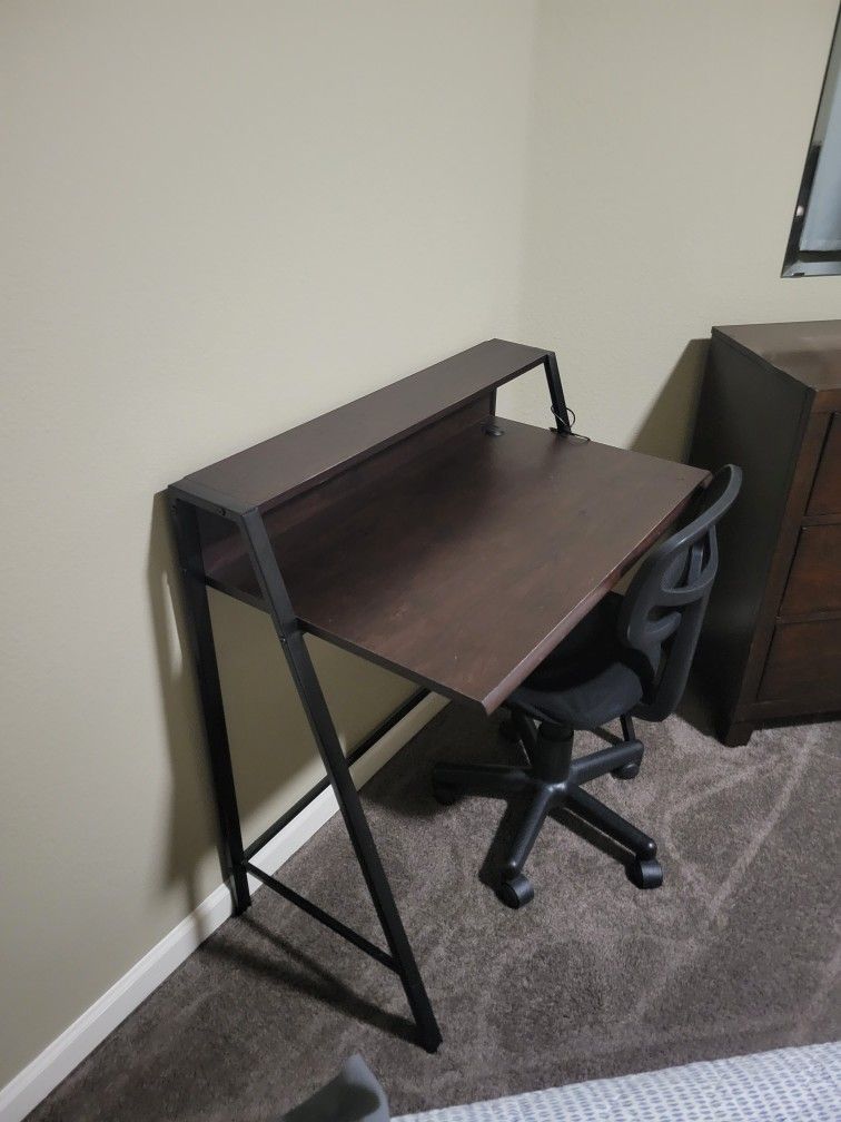 Desks And Chair