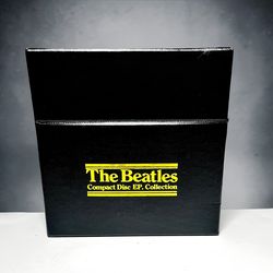 The Beatles Compact Disc EP Collection CD Box Set Capitol 15 Disc C2-15852 Parlophone