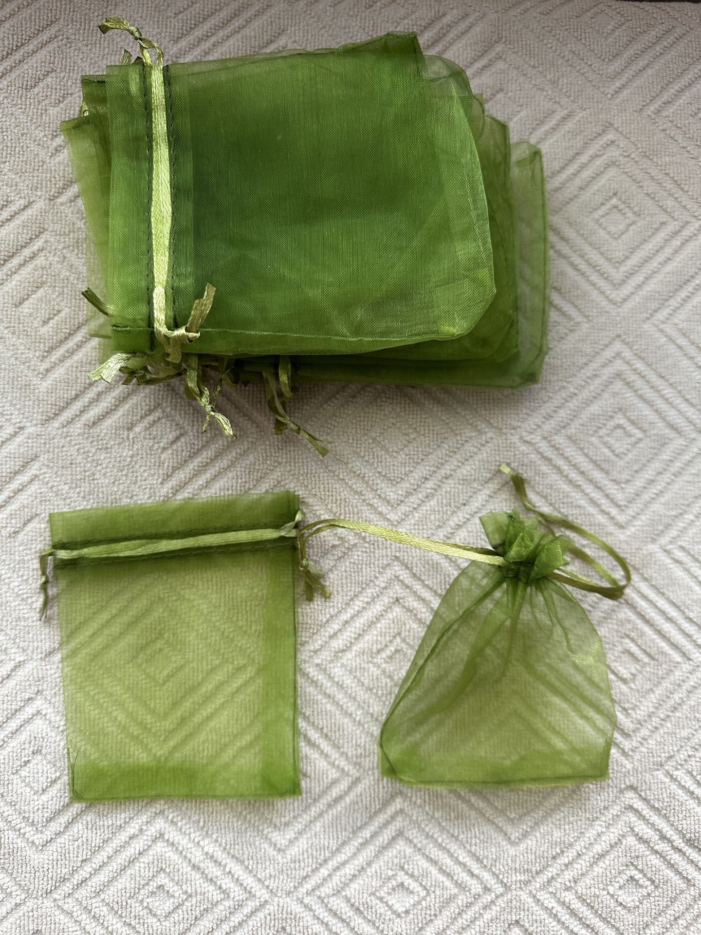 Green Gift Mesh Drawstring Bags 3.5” X 4” (14)