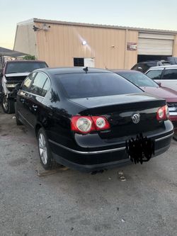 Volkswagen Passat 2010 parts