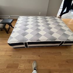 queen size mattress 