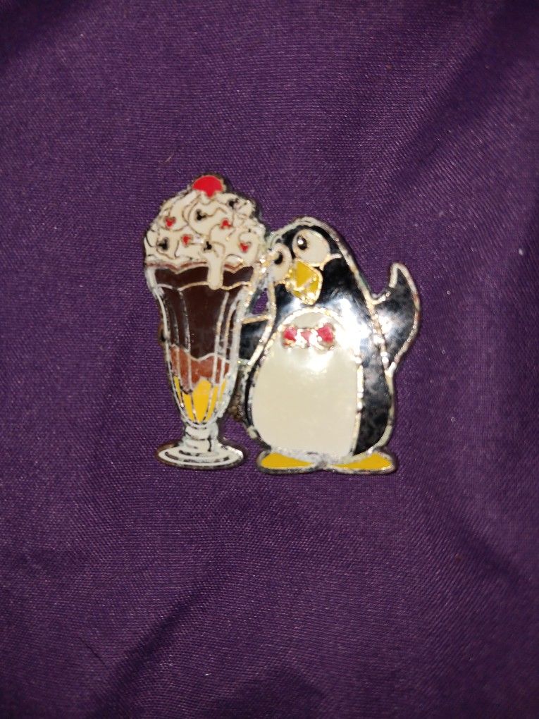 Penguin Pin