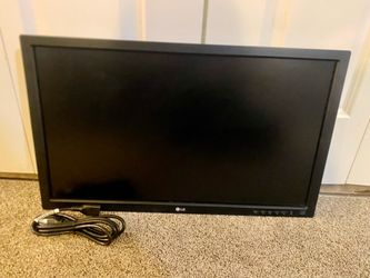 LG 24” HD Monitor w/Wall Mount