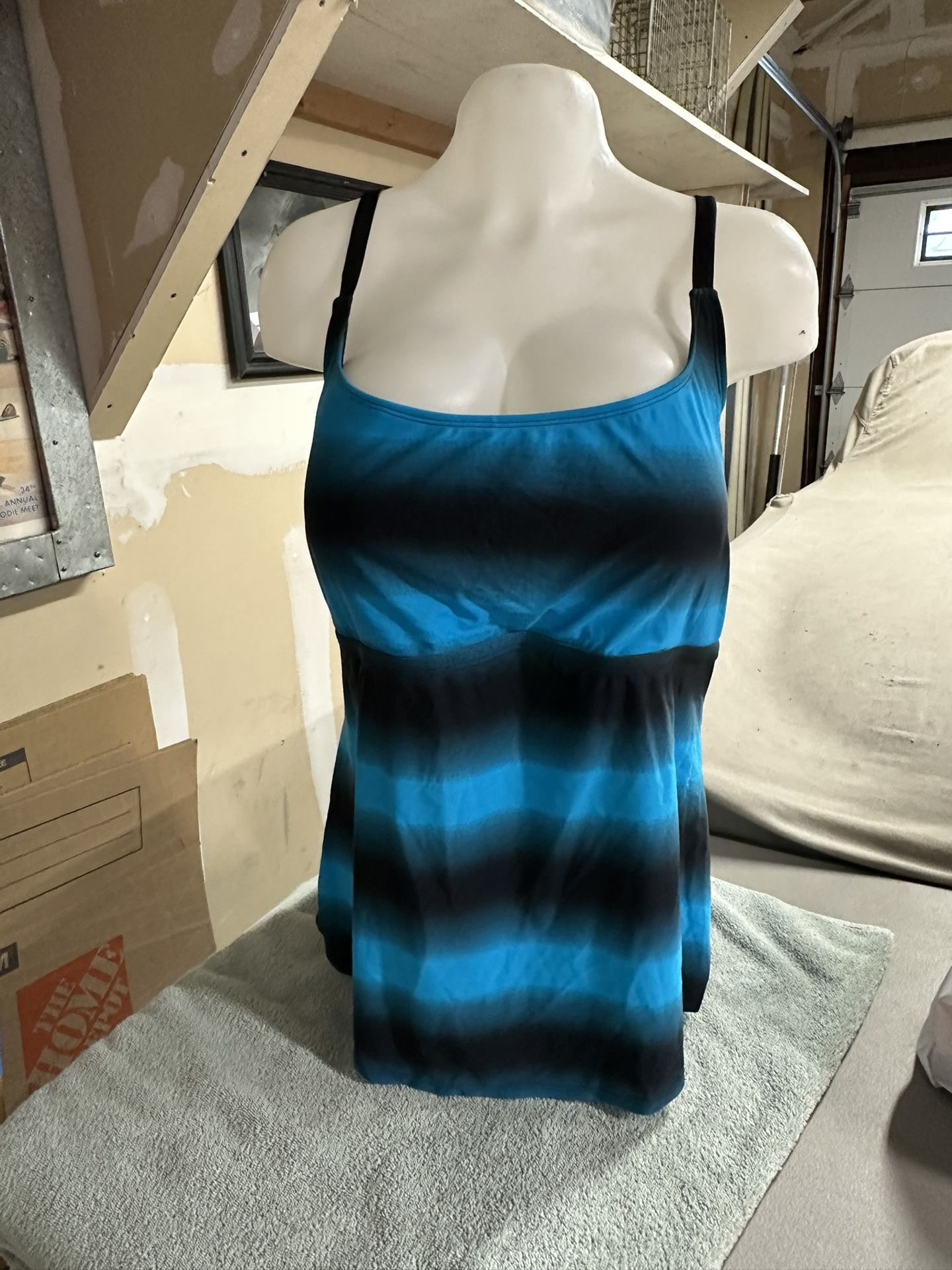 Halter Top Blue/black
