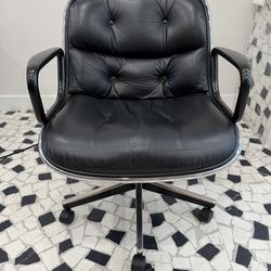 Authentic Pollock Executive Chair by Knoll