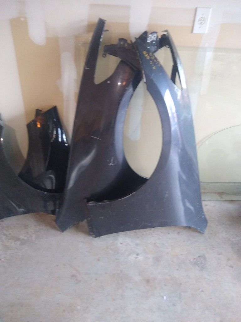 08-13 G35 Infinite 4 D Fender $155 Each