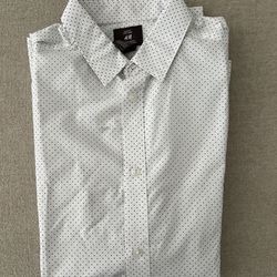 White Button Up Shirt H&M size Medium 