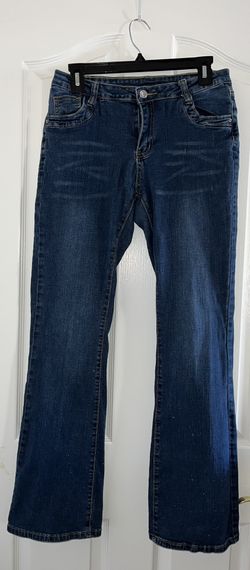 $2 Women’s Jeans Flared Jeans LARGE (8/10)