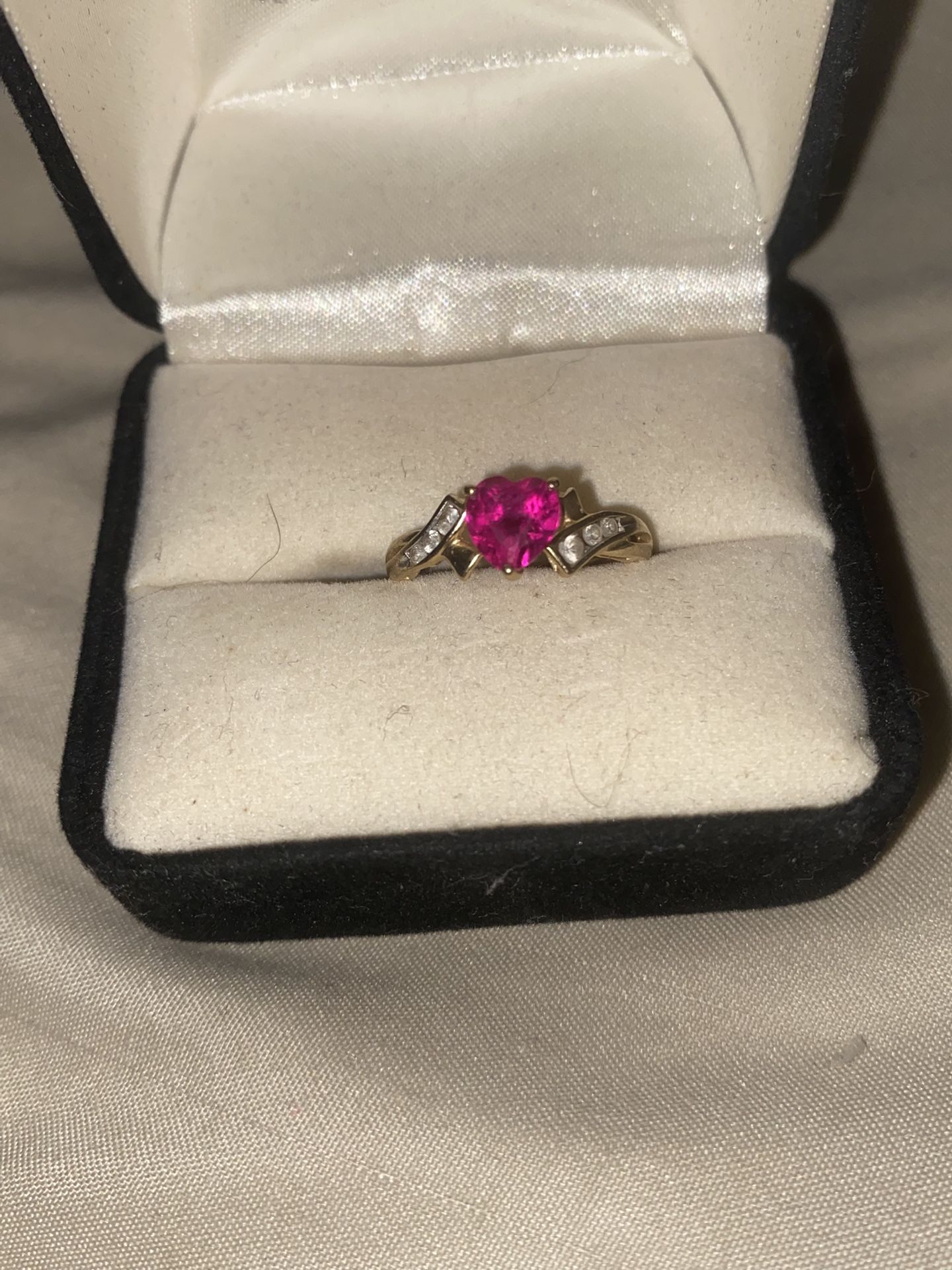 10k yellow gold heart-cut lab-created ruby and diamond bypass split ring