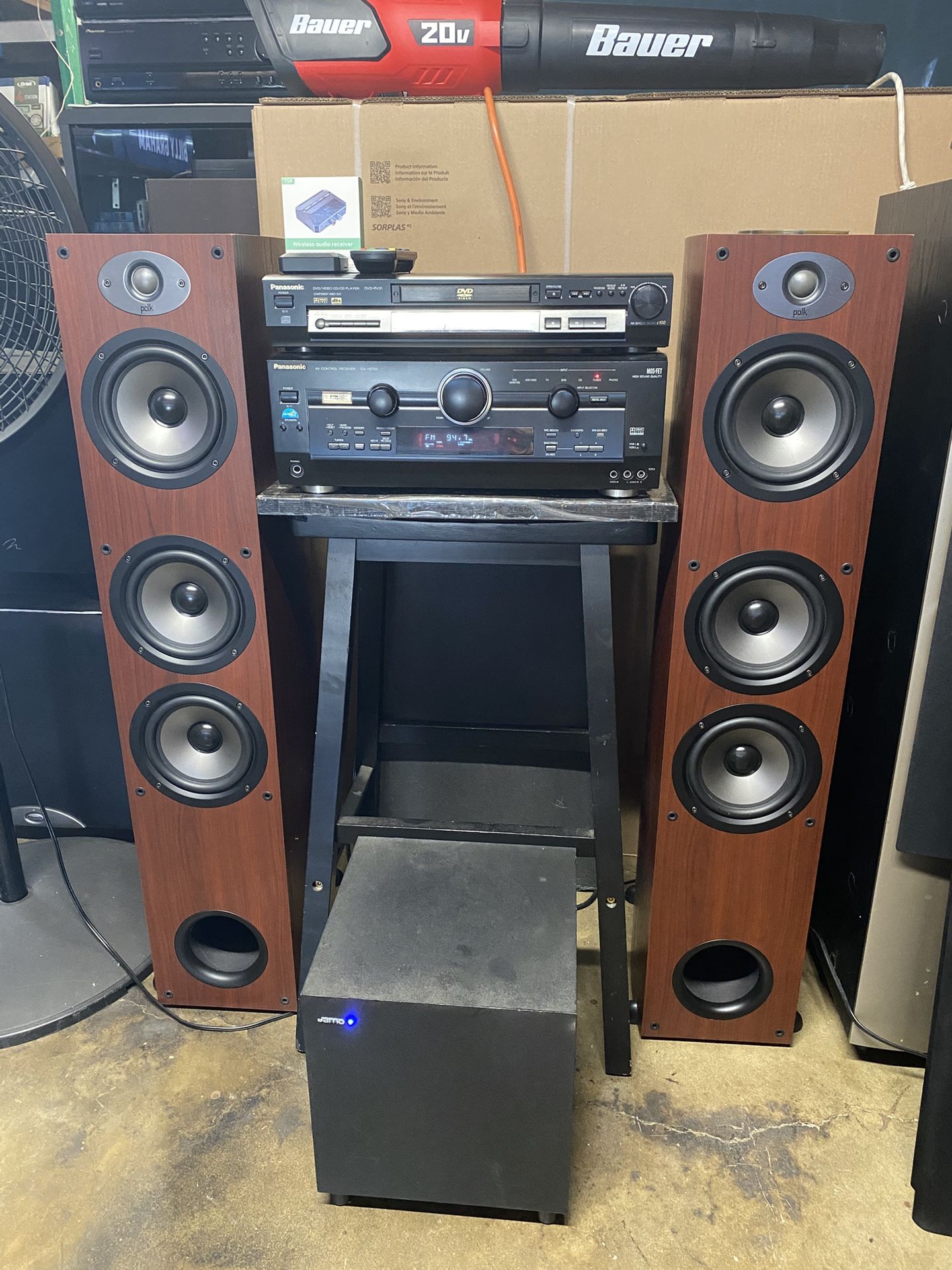 PANASONIC STREAMING STEREO MUSIC SYSTEM WITH BLUETOOTH/PANASONIC CD 💿 PLR/PR POLK 4 WAY FLOOR SPEAKERS 🔊 IN MAHOGANY/JAMO 8 INCH SUBWOOFER 🔊!!!