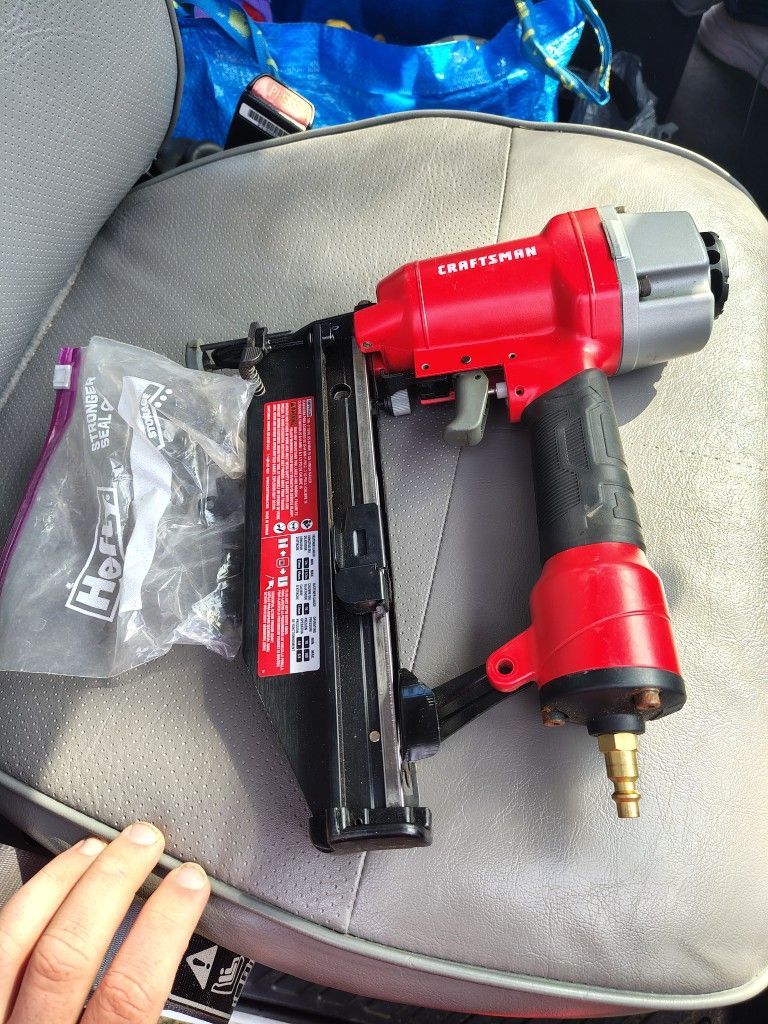 Craftsman Air Nail Gun