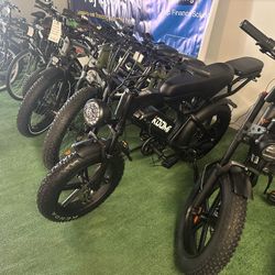 Koomi M300 Adult Electric Bike 