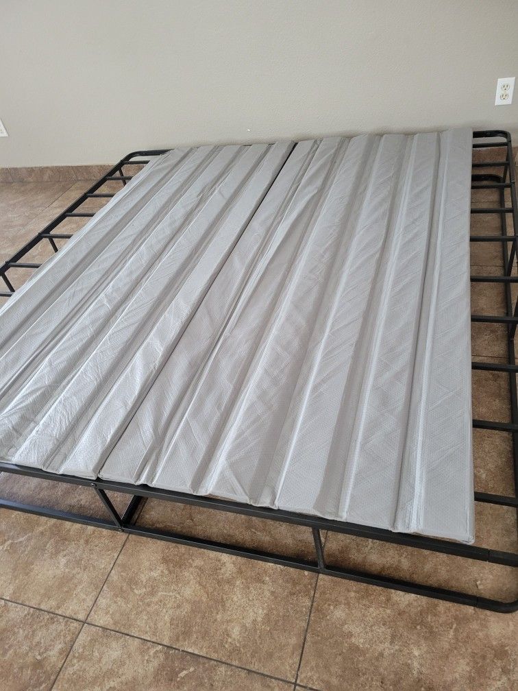 Queen Size Bunkie Board ( Just The Slats ) for Sale in Las Vegas, NV OfferUp