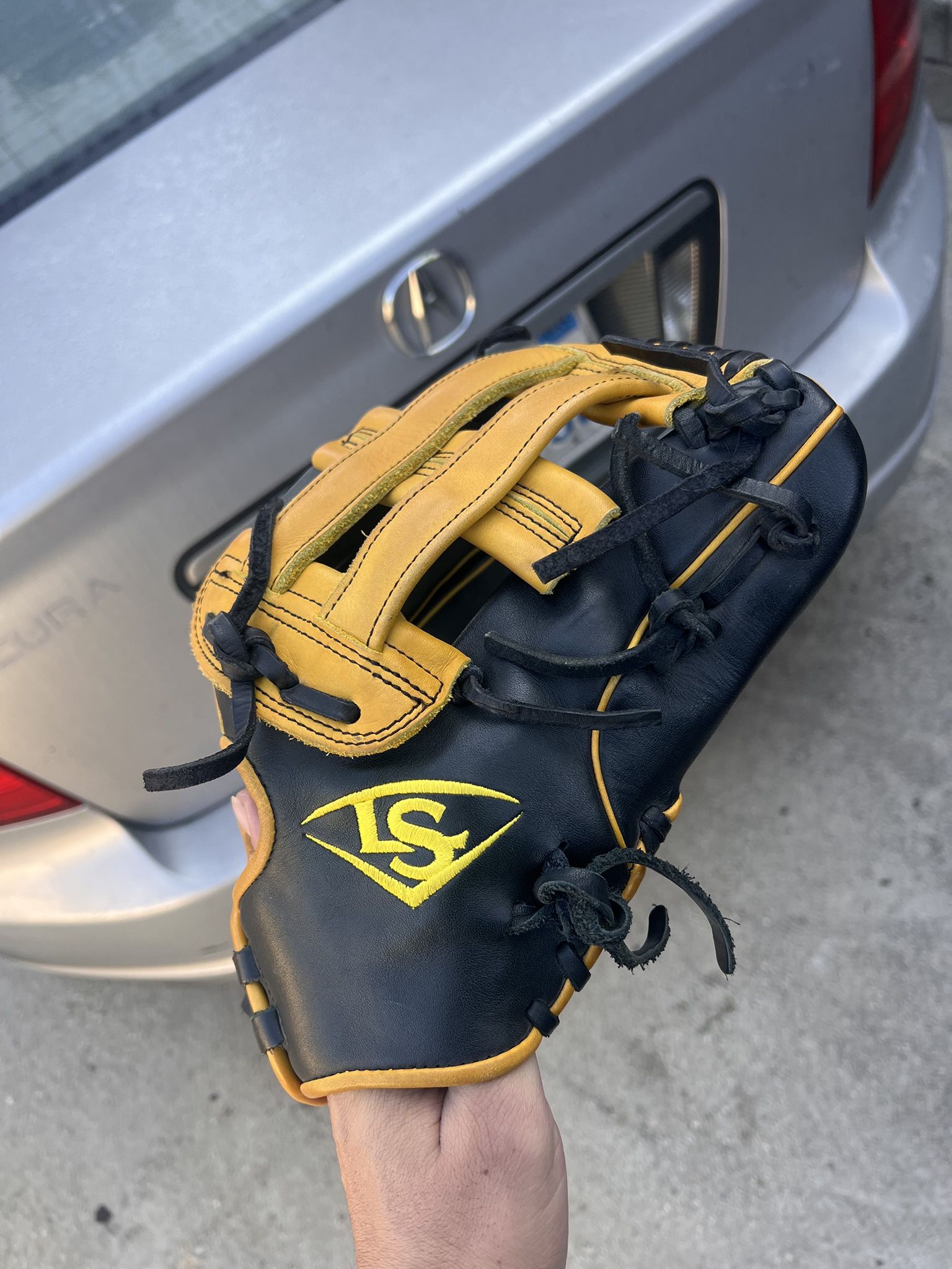 Slowpitch Softball Baseball Glove